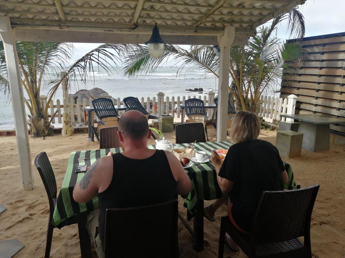 Happy Beach Villa Resort Unawatuna Εξωτερικό φωτογραφία