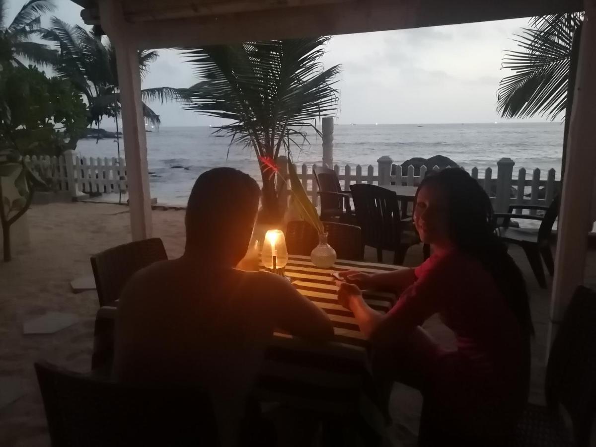 Happy Beach Villa Resort Unawatuna Εξωτερικό φωτογραφία